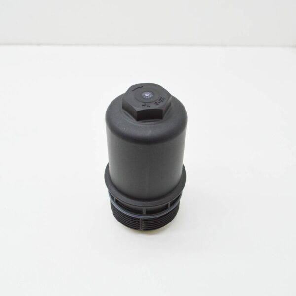 06L115401L - NEW AUDI A4 AVANT B9 ENGINE OIL FILTER HOUSING 06L115401L