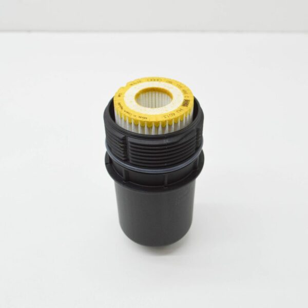 06L115401L - NEW AUDI A4 AVANT B9 ENGINE OIL FILTER HOUSING 06L115401L