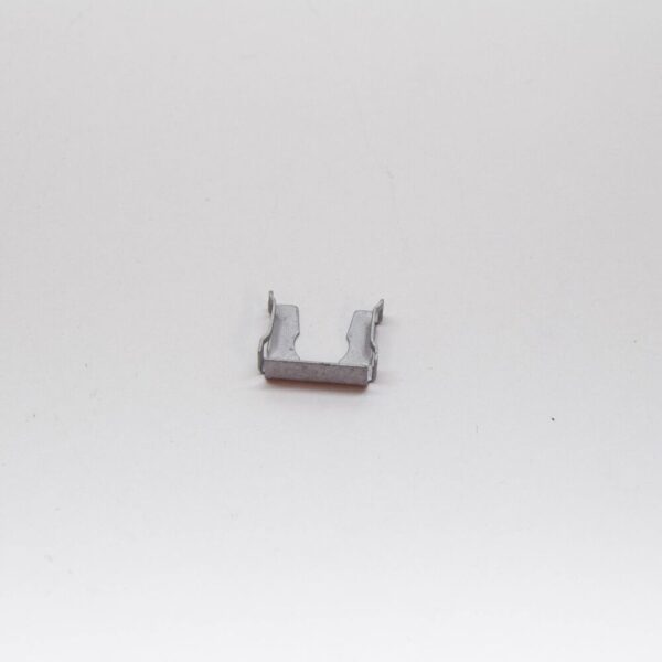 06L906037 - AUDI A1 MK1 Fuel Injector Retaining Clip 06L906037 NEW GENUINE