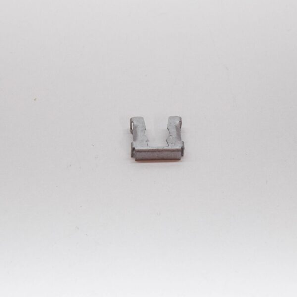 06L906037 - AUDI A1 MK1 Fuel Injector Retaining Clip 06L906037 NEW GENUINE