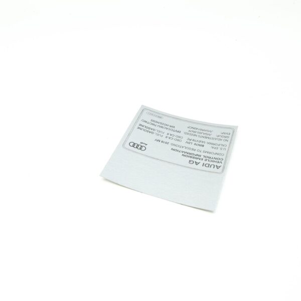 06M010533C - NEW AUDI A4 AVANT B9 EMISSION VALUES DATA PLATE 06M010533C ORIGINAL