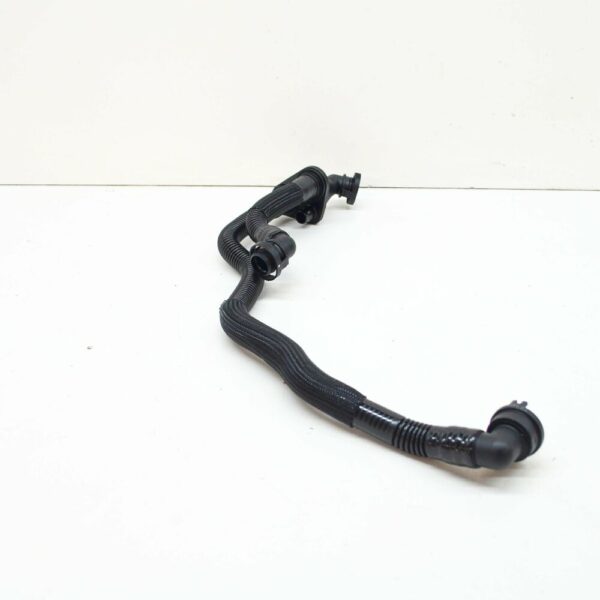 06M103210EB - NEW AUDI A4 B9 ENGINE VENT PIPE HOSE 06M103210EB