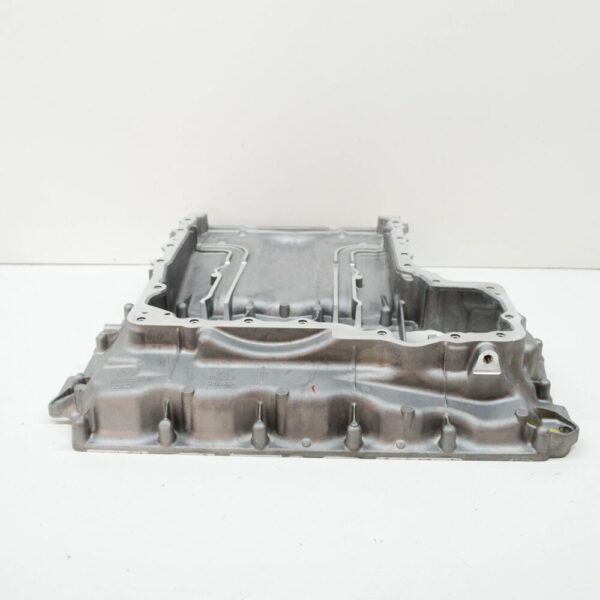 06M103603AG - AUDI A4 B9 ENGINE OIL PAN TOP 06M103603AG NEW GENUINE