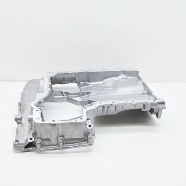 06M103603AM - NEW AUDI A6 C8 OIL SUMP PAN UPPER PART 06M103603AM ORIGINAL