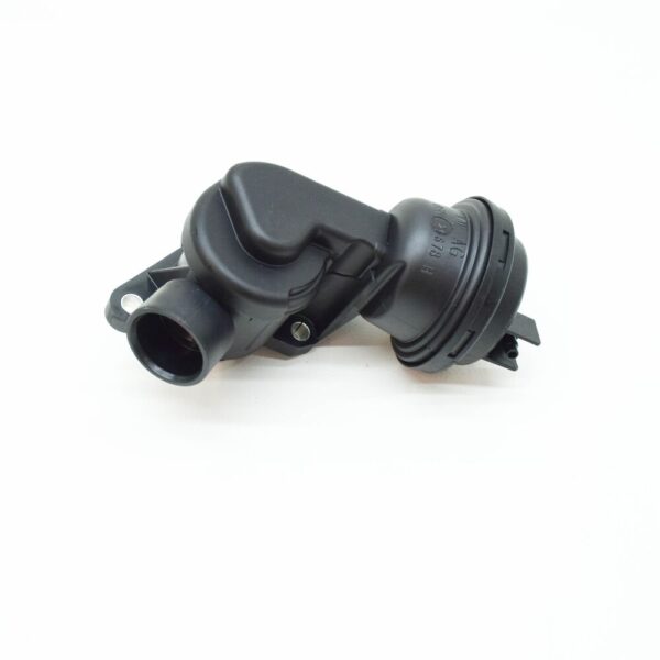 06M121678H - NEW AUDI A4 B9 ENGINE COOLANT THERMOSTAT 06M121678H 2016 ORIGINAL