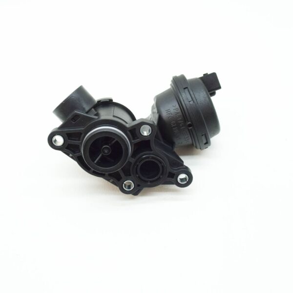 06M121678H - NEW AUDI A4 B9 ENGINE COOLANT THERMOSTAT 06M121678H 2016 ORIGINAL