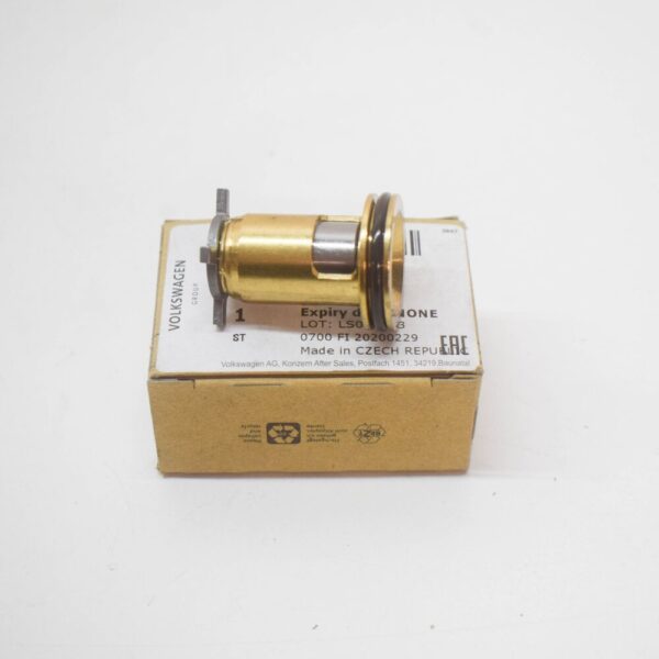 079103175C - Audi A4 B7 oil ruffle impact valve 079103175C NEW