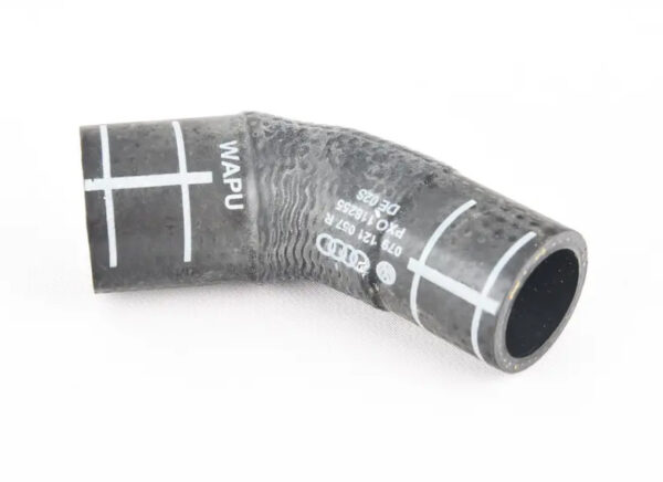 079121057R - NEW AUDI A5 SPORTBACK 8T ENGINE COOLANT HOSE 079121057R ORIGINAL
