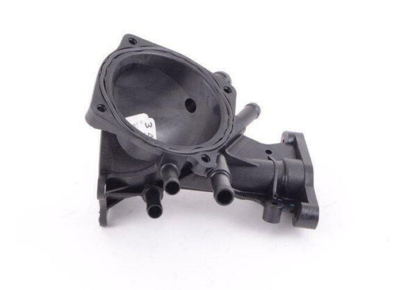 079133021C - NEW AUDI A6 C6 THROTTLE BODY CONNECTOR UNION 079133021C OEM