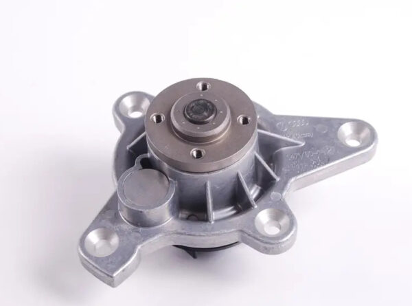 07D121008A - NEW AUDI A8 D3 4E ENGINE WATER PUMP 07D121008A ORIGINAL