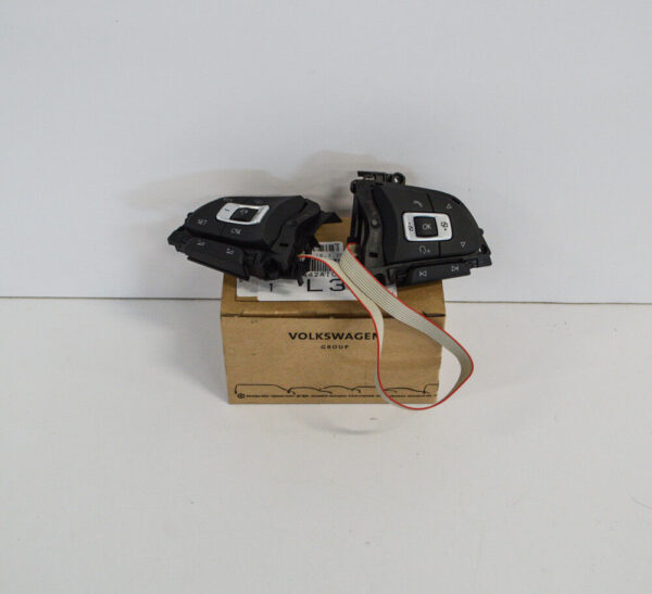 7E0959442AICX - Volkswagen Multivan T6 Steering Wheel Buttons 7E0959442AICX 2015 New Genuine