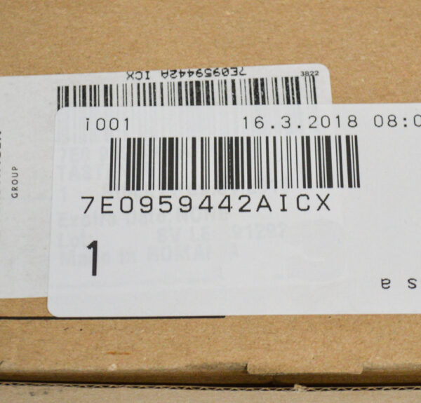 7E0959442AICX - Volkswagen Multivan T6 Steering Wheel Buttons 7E0959442AICX 2015 New Genuine