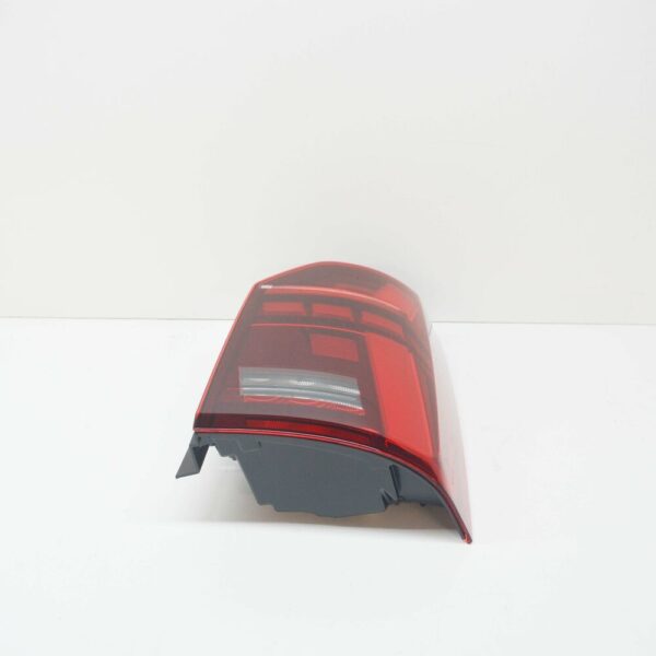 7LA945208C - NEW VW MULTIVAN TRANSPORTER REAR RIGHT TAILLIGHT 7LA945208C ORIGINAL