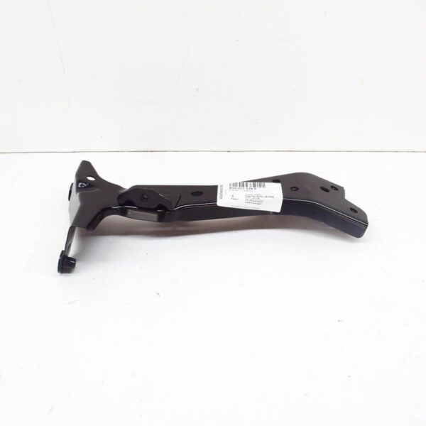 8V0821136B - Audi A3 Sportback 8V fender holder front right 8V0821136B NEW ORIGINAL