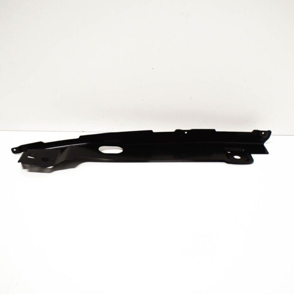 8V0821468E - Audi A3 8V Front Right Fender Mounting Bracket 8V0821468E NEW GENUINE