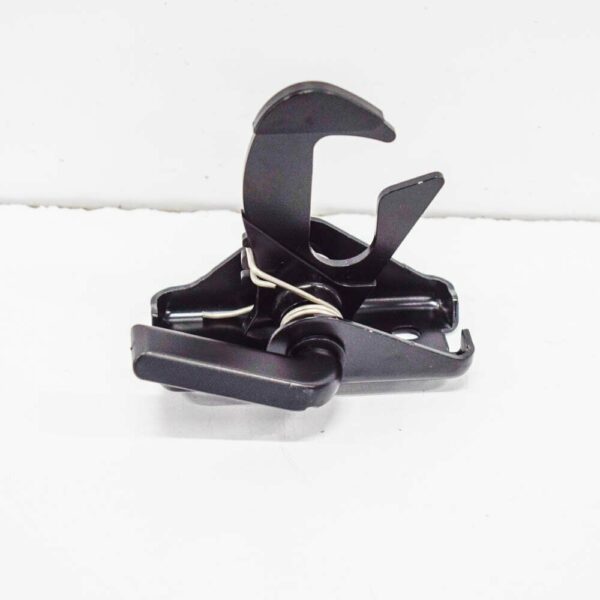 8V0823480A - NEW AUDI A3 8V HOOD RELEASE LEVER HOOK 8V0823480A ORIGINAL