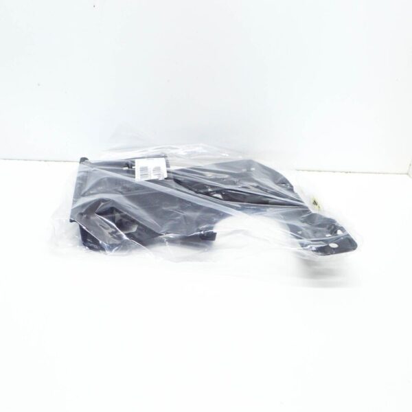 8V0825272 - Audi A3 8V Underbody Front Right Floor Pan Splash Shield 8V0825272 NEW GENUINE