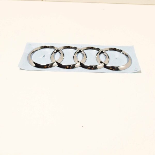 8V08537422ZZ - NEW AUDI TT 8S FRONT BONNET EMBLEM BADGE 8V08537422ZZ