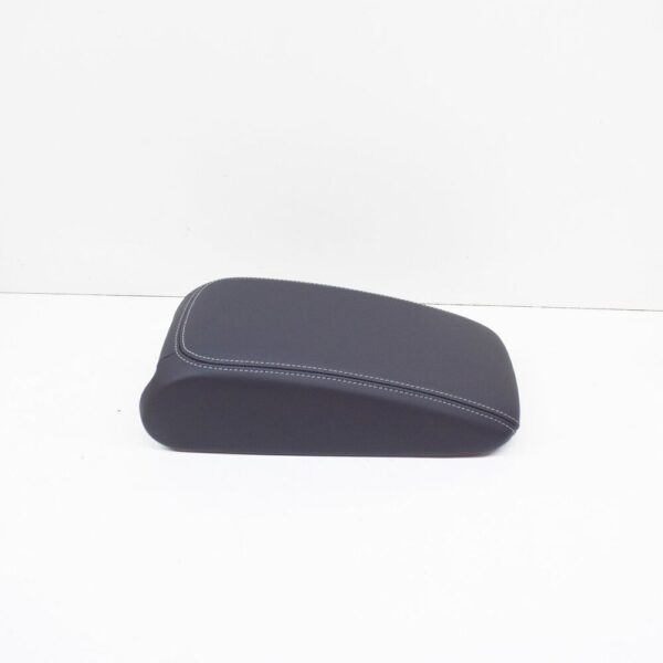 8V0864207EKND - NEW AUDI A3 8V FAUX LEATHER SOUL BLACK / CLIFF GRAY 8V0864207EKND ARMREST