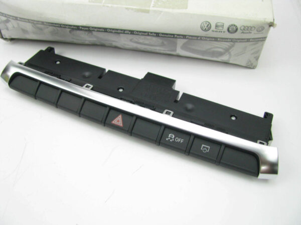 8V0925301CH - Audi A3 Sportback 8V Warning Flashing Switch 8V0925301CHNV6 NEW ORIGINAL