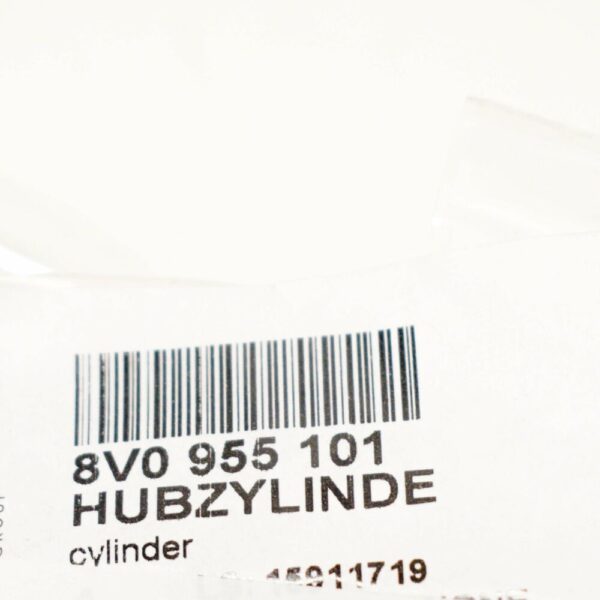 8V0955101 - NEW AUDI A3 8V FRONT LEFT HEADLAMP WASHER NOZZLE 8V0955101 2015