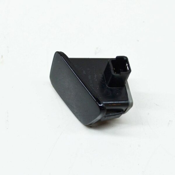 8V1949146A - NEW AUDI A3 8V RIGHT MIRROR LANE DEPARTURE WARNING SENSOR LHD 8V1949146A