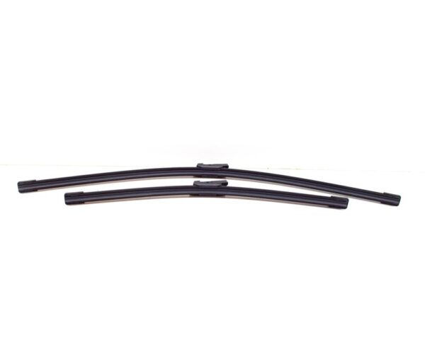 8V1998002B - Audi A3 8V windshield wiper blade set LHD 8V1998002B new REAL