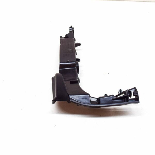 8V3807183B - NEW AUDI A3 E-TRON SPORTBACK 8V FRONT LEFT UPPER GRILL SIDE RETAINER 8V3807183B