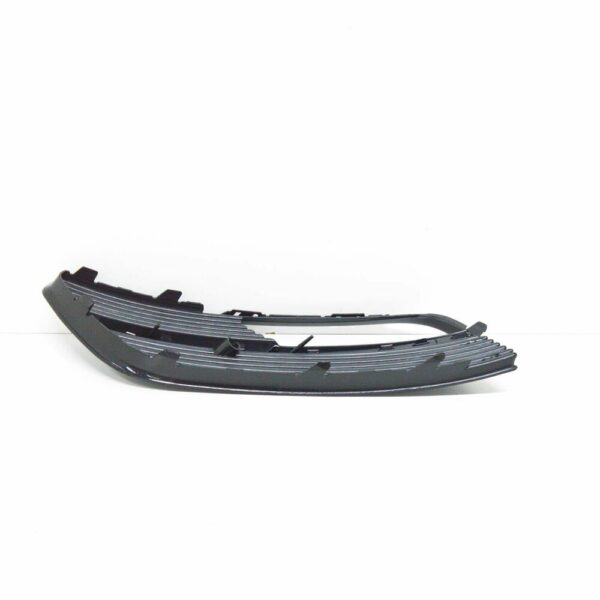 8V3807682A9B9 - NEW AUDI A3 8PA FRONT BUMPER RIGHT SIDE GRILLE 8V3807682A 9B9