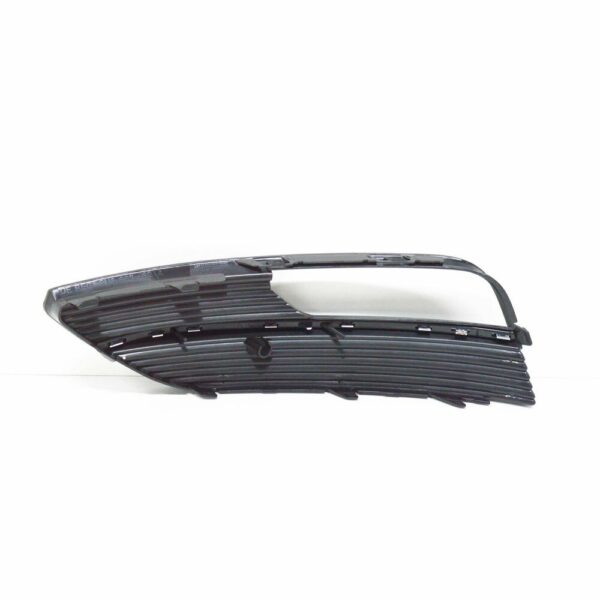 8V3807682A9B9 - NEW AUDI A3 8PA FRONT BUMPER RIGHT SIDE GRILLE 8V3807682A 9B9