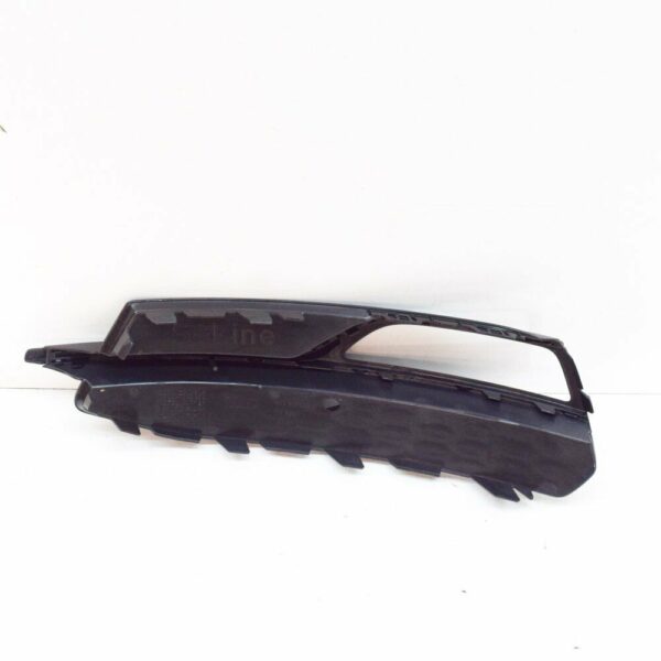 8V3807682G9B9 - NEW AUDI A3 8PA FRONT BUMPER RIGHT SIDE GRILLE 8V3807682G 9B9