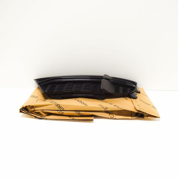 8V3807682NESM - Audi A3 8V Front Bumper Right Side Grille 8V3807682NESM NEW GENUINE
