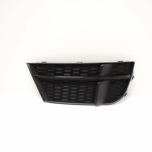8V3807682NESM - Audi A3 8V Front Bumper Right Side Grille 8V3807682NESM NEW GENUINE