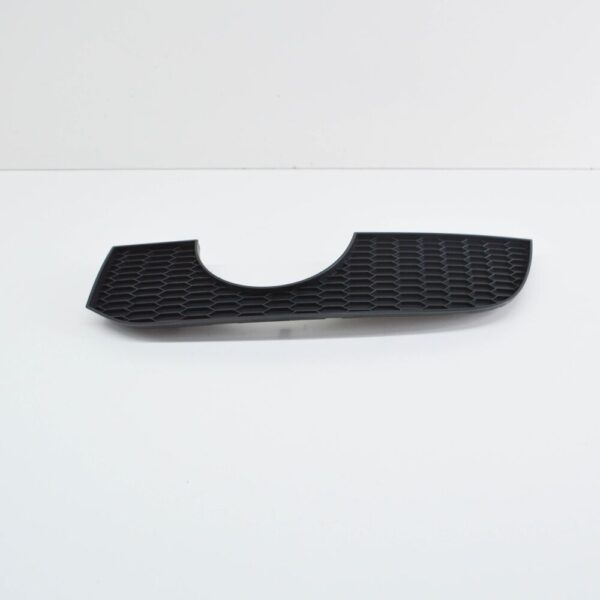 8V3807834B - NEW AUDI A3 8V REAR BUMPER DIFFUSER INSERT GRILLE TRIM 8V3807834B