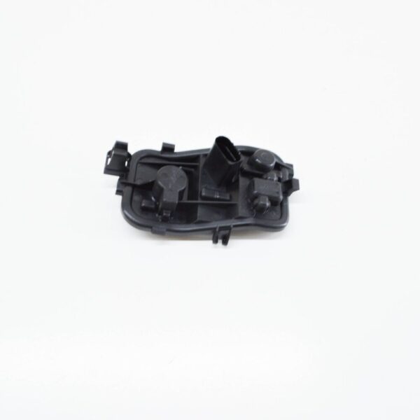 8V3945258 - NEW AUDI A3 SPORTBACK 8V REAR RIGHT TAIL LIGHT BULB HOLDER 8V3945258 ORIGINAL