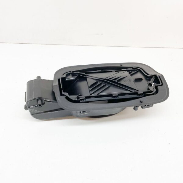 8V4809906D - AUDI A3 8V FUEL FILLER INSERT 8V4809906D NEW GENUINE