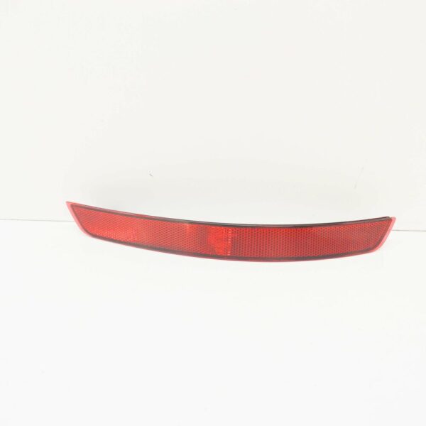 8V4945106 - NEW AUDI A3 8V REAR LIGHT REFLECTOR RIGHT 8V4945106 ORIGINAL