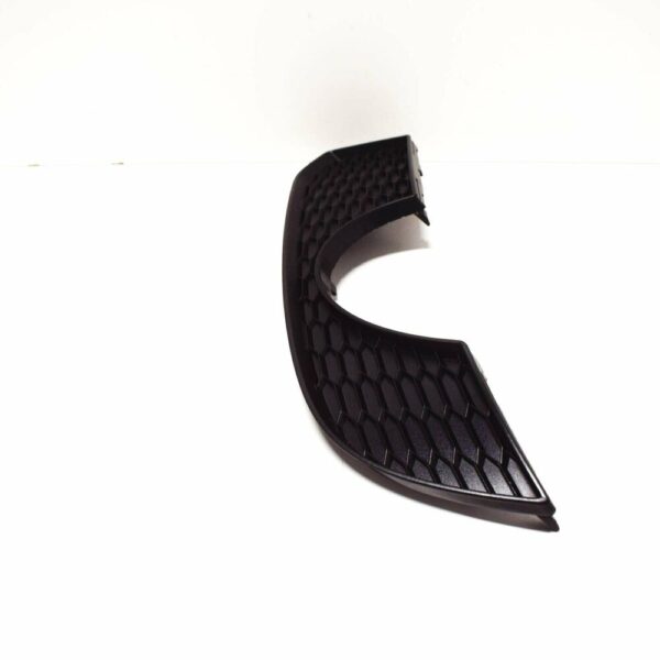 8V5807834E - NEW AUDI A3 CABRIO 8V REAR BUMPER PIPE TRIM 8V5807834E 2017