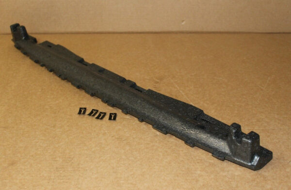 8V5807959 - NEW AUDI A3 8V FRONT BUMPER LOWER FOAM ABSORBER 8V5807959