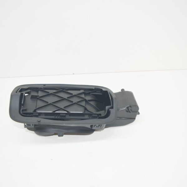 8V5809906B - NEW AUDI A3 8V INSERT TANK FLAP 8V5809906B ORIGINAL