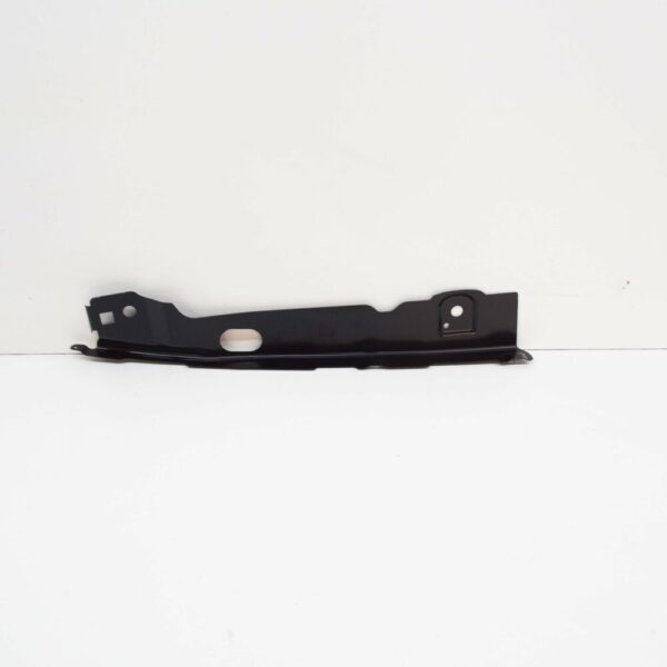 8V5821467B - NEW AUDI A3 8V FRONT FENDER CENTER BRACKET LEFT 8V5821467B