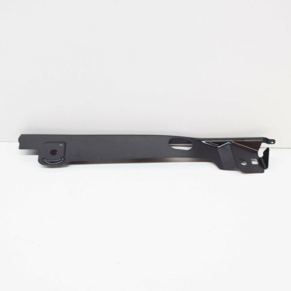 8V5821468B - NEW AUDI A3 CONVERTIBLE 8V FRONT RIGHT FENDER BRACKET 8V5821468B ORIGINAL