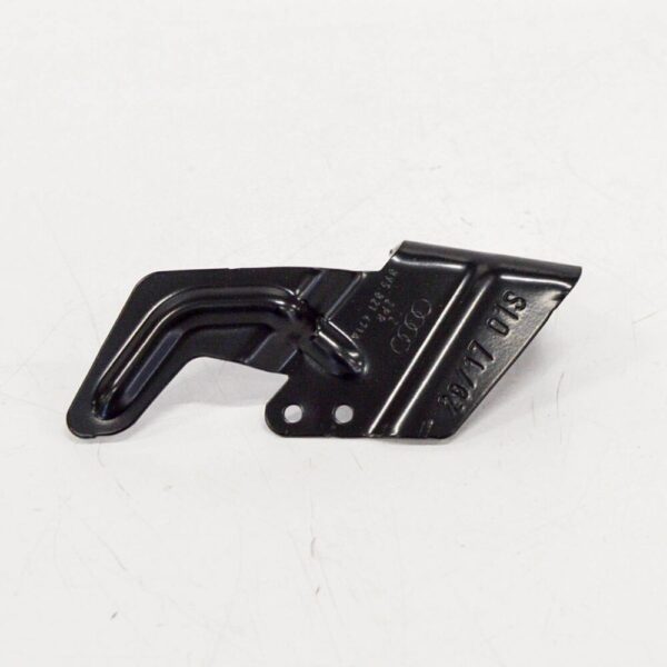 8V5821471A - NEW AUDI A3 S3 8V FRONT LEFT WING BRACKET 8V5821471A OEM