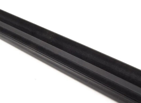 8V5853284AT94 - NEW AUDI A3 SPORTBACK 8V FRONT RIGHT DOOR BELT MOLDING 8V5853284AT94 ORIGINAL