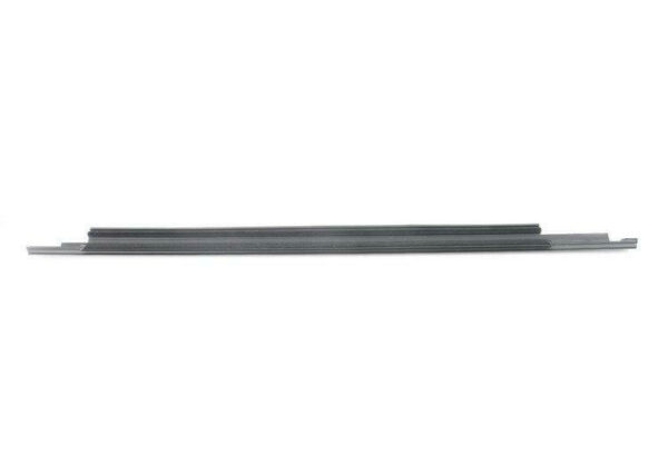 8V5853763AT94 - NEW AUDI A3 8V FRONT RIGHT DOOR WINDOW SLOT SEAL TRIM 8V5853763AT94 ORIGINAL