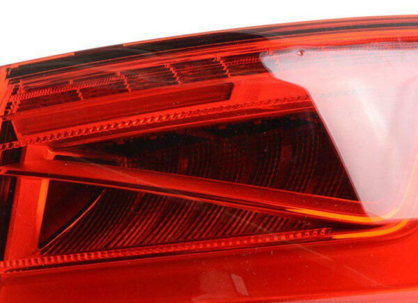 8V5945096C - NEW AUDI A3 8V REAR RIGHT OUTER LED TAILLIGHT 8V5945096C ORIGINAL