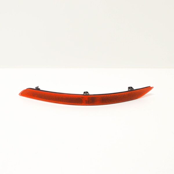 8V5945105B - Audi A3 8V Rear Bumper Reflector Left 8V5945105B NEW GENUINE