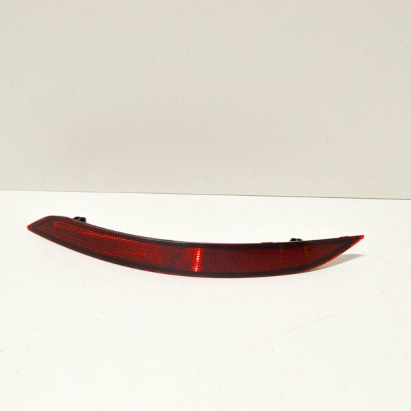 8V5945105C - NEW AUDI A3 8V REAR BUMPER LEFT REFLECTOR 8V5945105C OEM