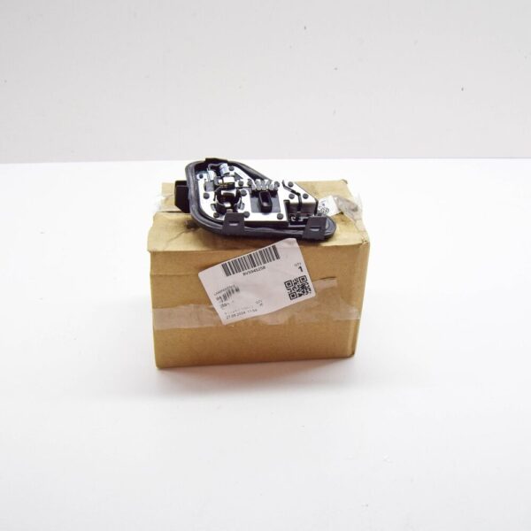 8V5945258 - Audi A3 8V right taillight lamp socket 8V5945258 new