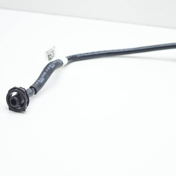 8W0121081DA - NEW AUDI A4 AVANT B9 ENGINE OWERFLOW COOLANT BREATHER LINE 8W0121081DA ORIGINAL